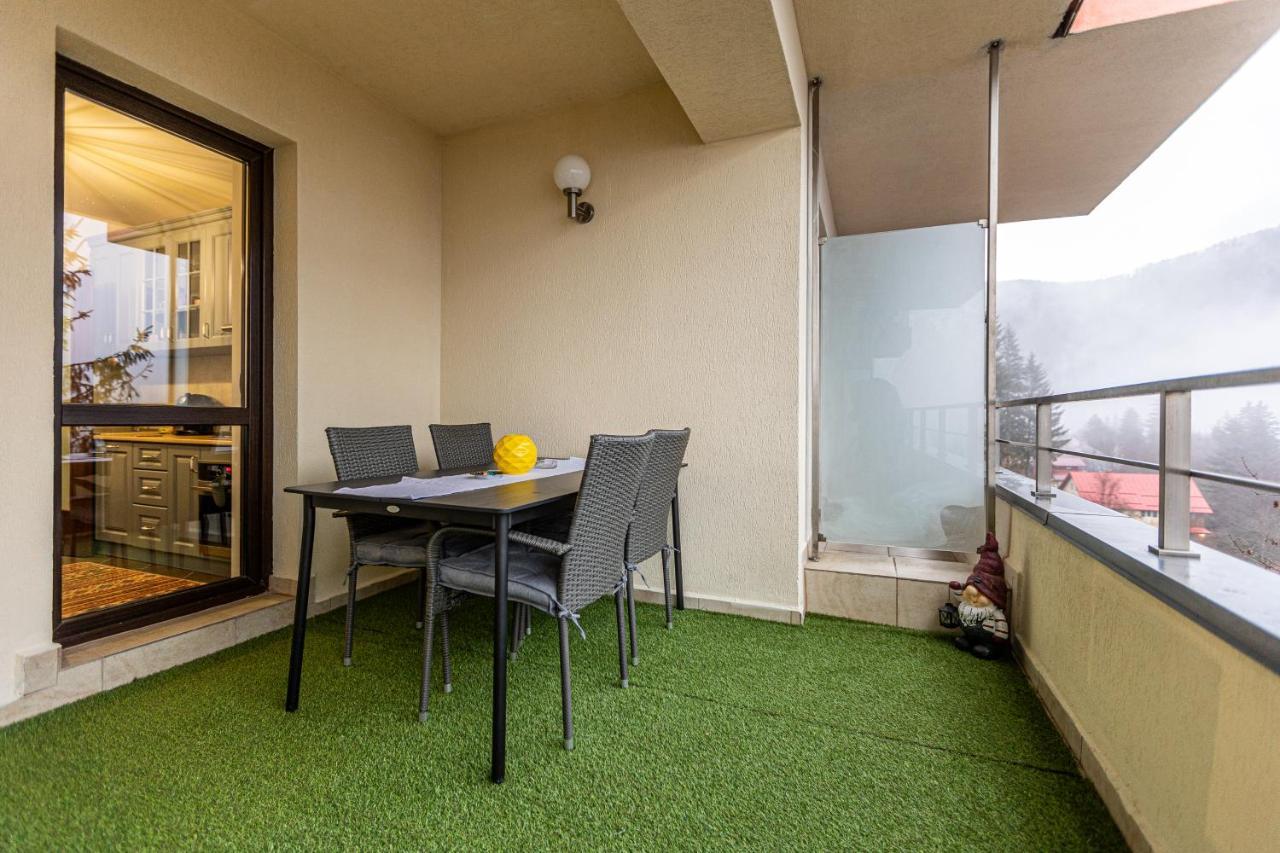Apartament Maza *